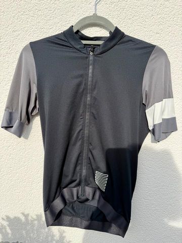 Brugt Rapha Pro Team Training Jersey Short Sleeve bike — billede 1 af 4