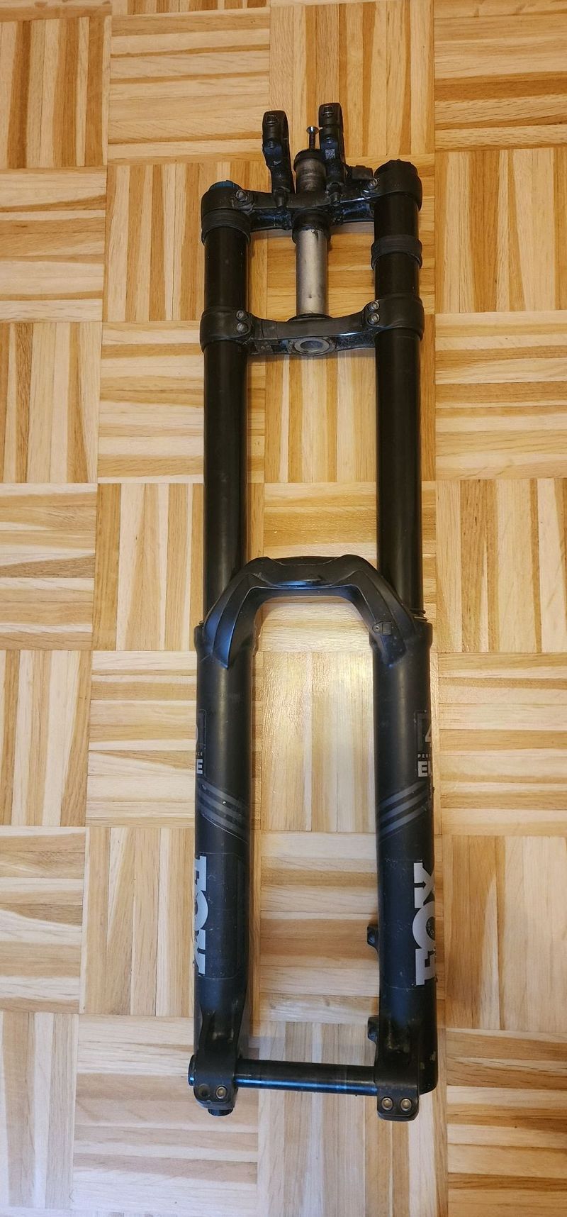 Použité Fox 40 Float Performance Elite GRIP Fork 2019 Fork