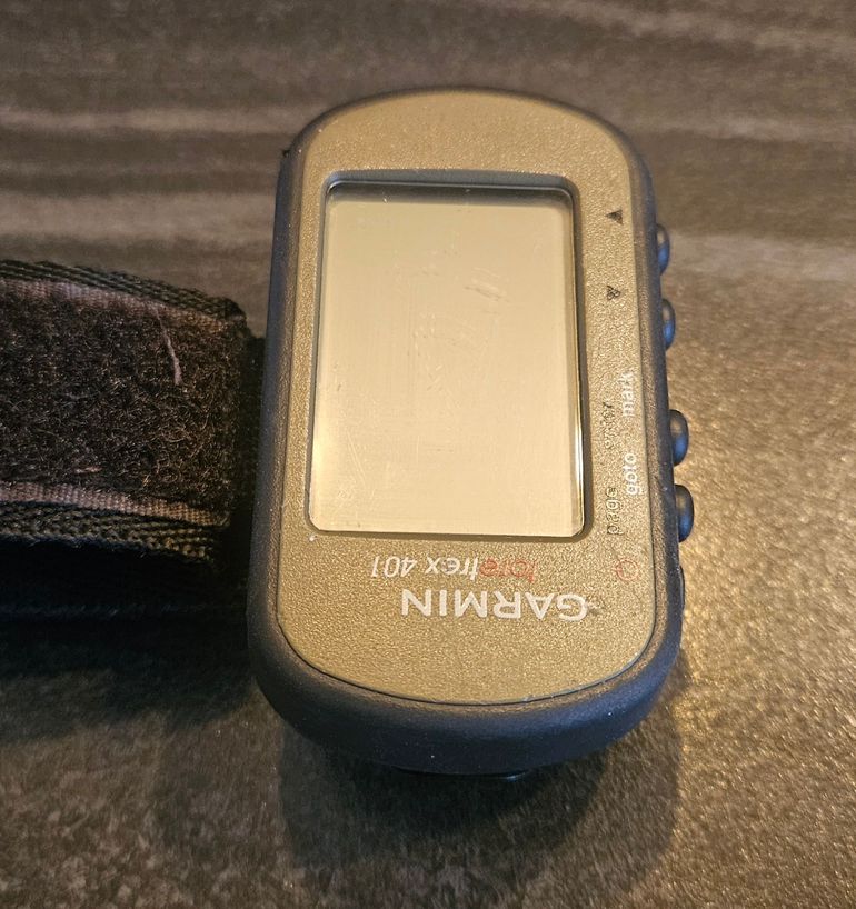 Used Garmin Foretrex 401 GPS Watch bike — image 9 of 11
