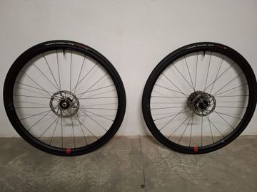 Fulcrum 5 Wheelset 2023 bike d'occasion — image 1 sur 6