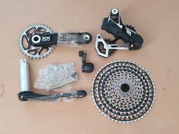 Used Sram XX SL T-Type Eagle AXS 2025 bike — image 1 of 5