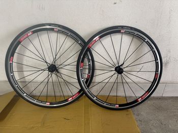 Dt Swiss, R1900 aero Shimano 10/11s