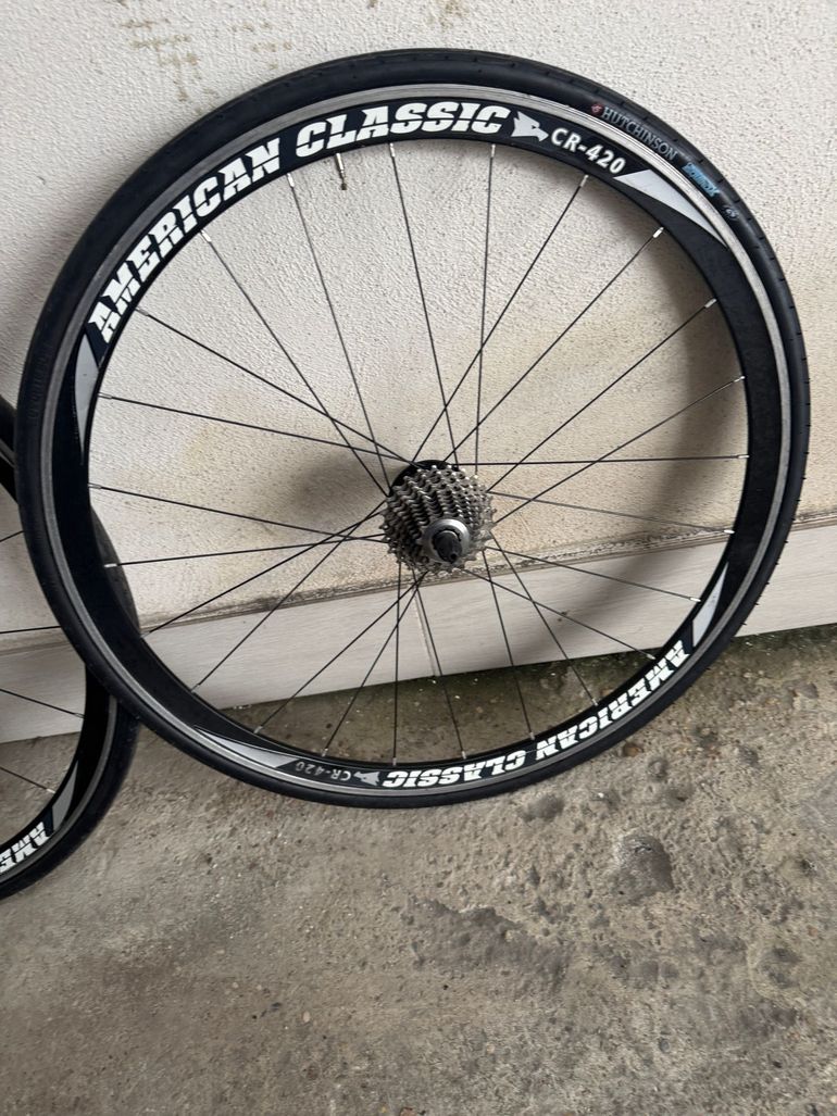 Used American classic CR 420 Shimano 10/11s bike — image 6 of 11