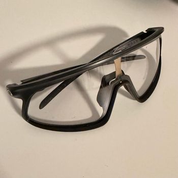 Oakley, RSLV 141 Photochromic