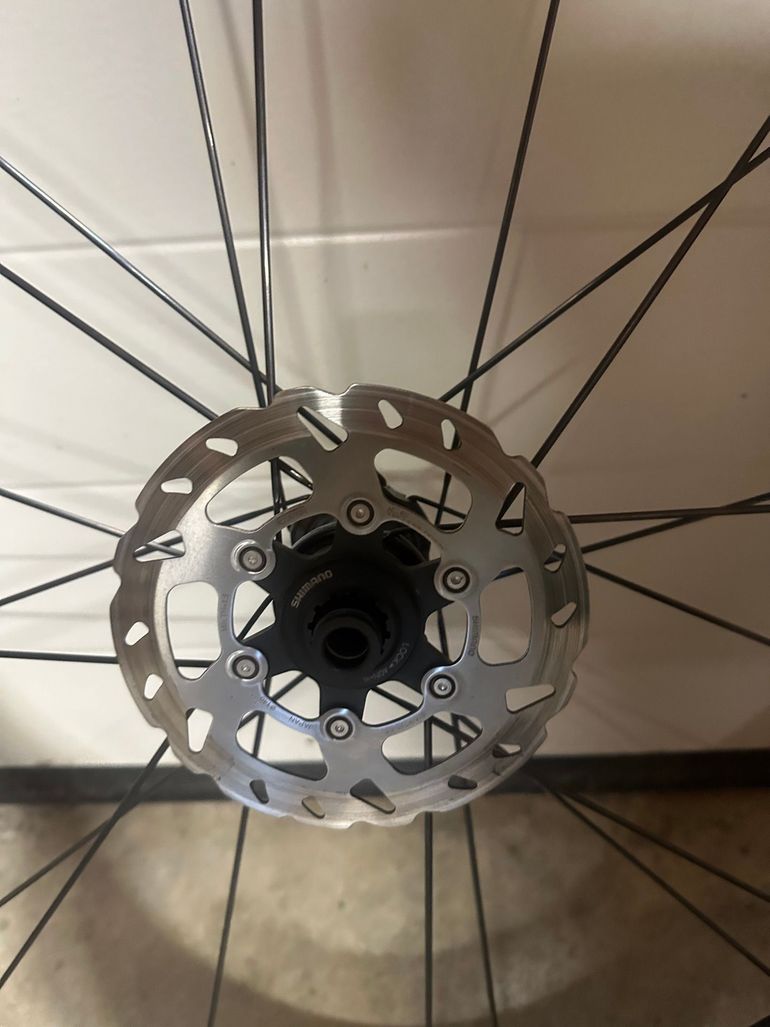 Used Look R38D Carbon Tubeless 700c Wheelset bike — image 4 of 6