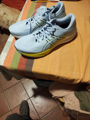 Brugt Asics GT-2000 14 2026 bike — billede 3 af 6