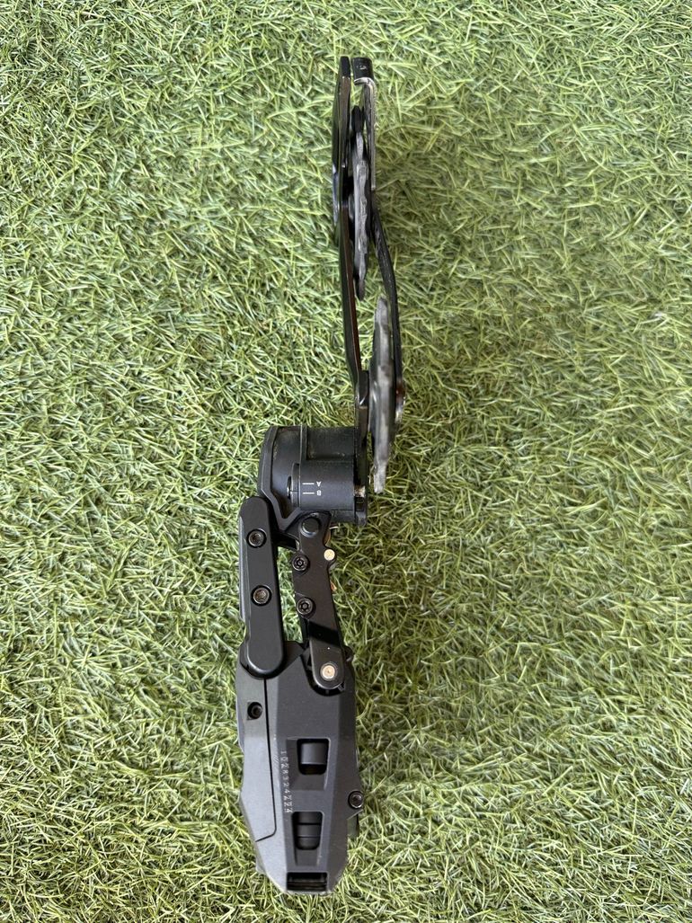 Used Sram GX T-Type Axs 12V 2026 bike — image 8 of 11