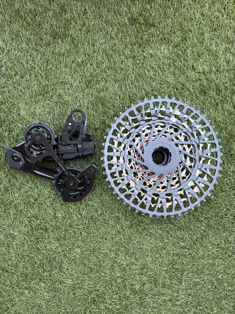 Used Sram GX T-Type Axs 12V 2026 bike — image 2 of 14