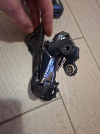 Shimano, Ultegra R8050 Di2 11-Speed Rear Derailleur