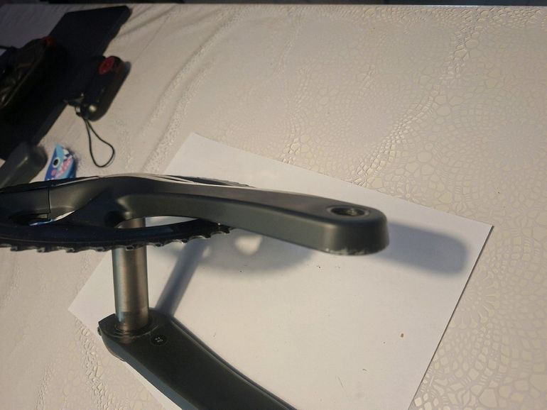 Used Shimano Ultegra R8000 Crankset 2021 bike — image 3 of 6