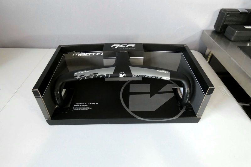 Used Vision Metron 5D ACR Handlebar Cockpit