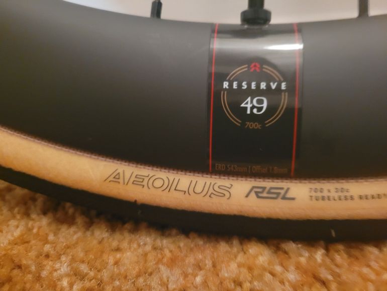 Used Reserve 42/49 TA Wheelset bike — image 4 of 4