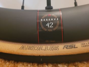Used Reserve 42/49 TA Wheelset bike — image 2 of 4