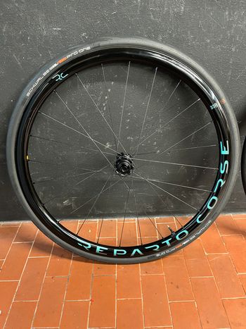 Used Bianchi Reparto Corse Rc 33 R 2025 bike — image 2 of 4