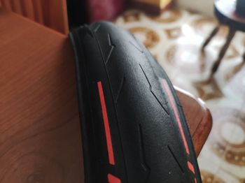 Pirelli, P Zero Race