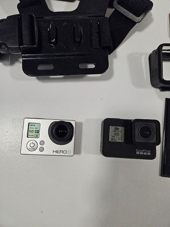 Used GoPro HERO7 Black e HERO3 White Edition 2018 bike — image 3 of 16