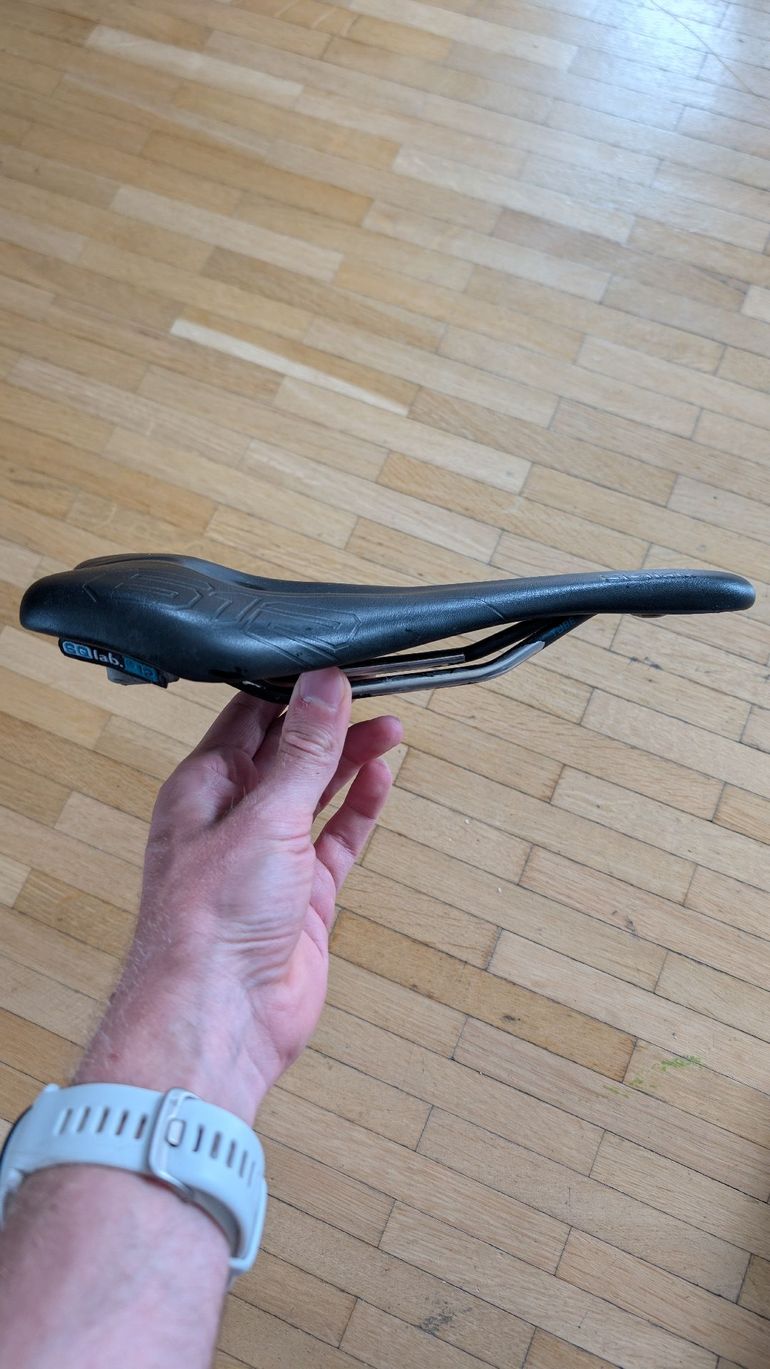Used Sq Lab 612 Ergowave® active Saddle bike — image 3 of 3