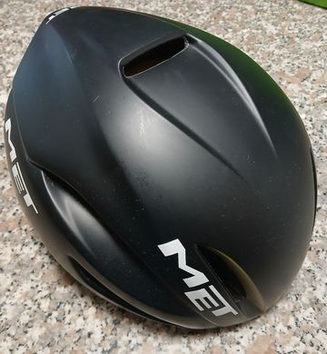 MET Manta MIPS Helmet bike usato — immagine 2 di 4