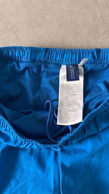 Brugt Asics Running Shorts bike — billede 2 af 3