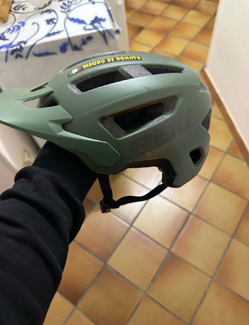 Used Bell Nomad 2 bike — image 1 of 8