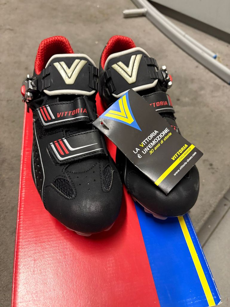 Used Vittoria N40 2014 bike — image 1 of 5