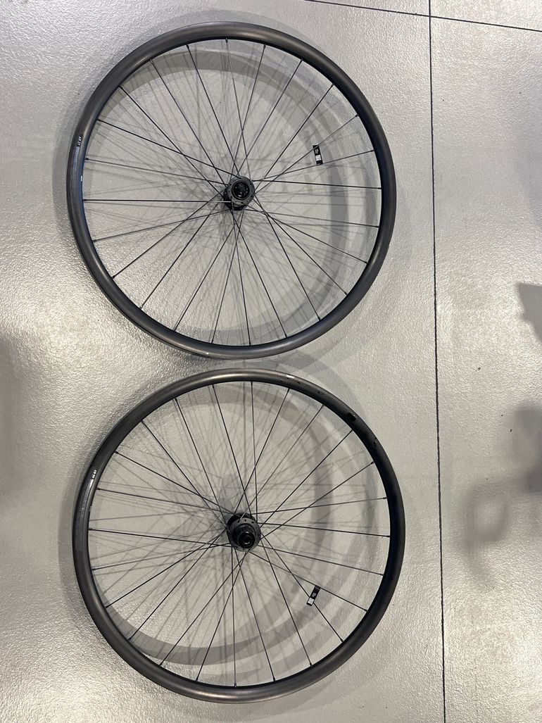 Used Bmc AR 27 Wheelset 2026 bike — image 1 of 4