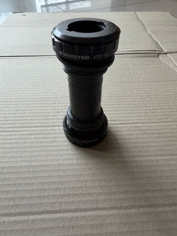 Shimano, BB-MT501 MTB/ City Hollowtech II BSA Innenlager 68/73mm