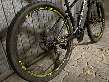 Used Mondraker Phase Fork 2017 bike — image 2 of 7