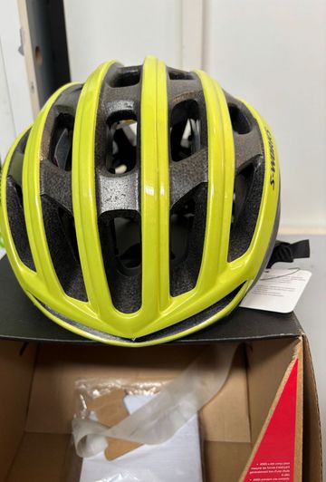 Used Specialized Prevail 2 Helmet bike — image 5 of 5