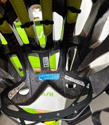 Used Specialized Prevail 2 Helmet bike — image 2 of 5