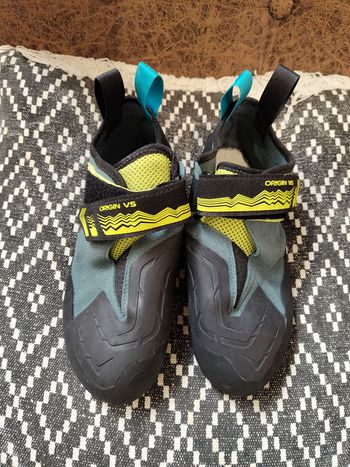 Scarpa, Origin VS