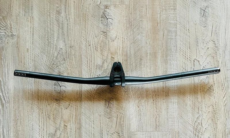 Used Canyon ST0026 / G5 Vorbau + H12 Flat AL 7075 MTB Lenker Cockpit