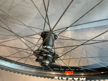 Brugt Zipp 3ZERO MOTO 2024 bike — billede 4 af 6