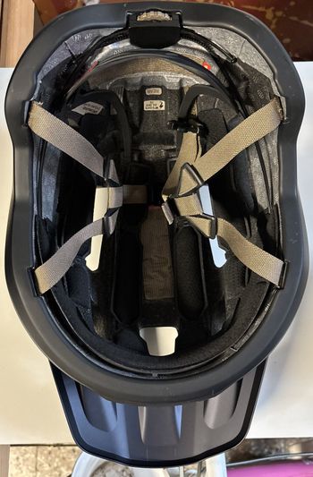 Used Specialized Ambush 2 2024 bike — image 2 of 6