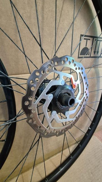 Used Stans Notubes Crest S2 Wheelset 2025 bike — image 3 of 5