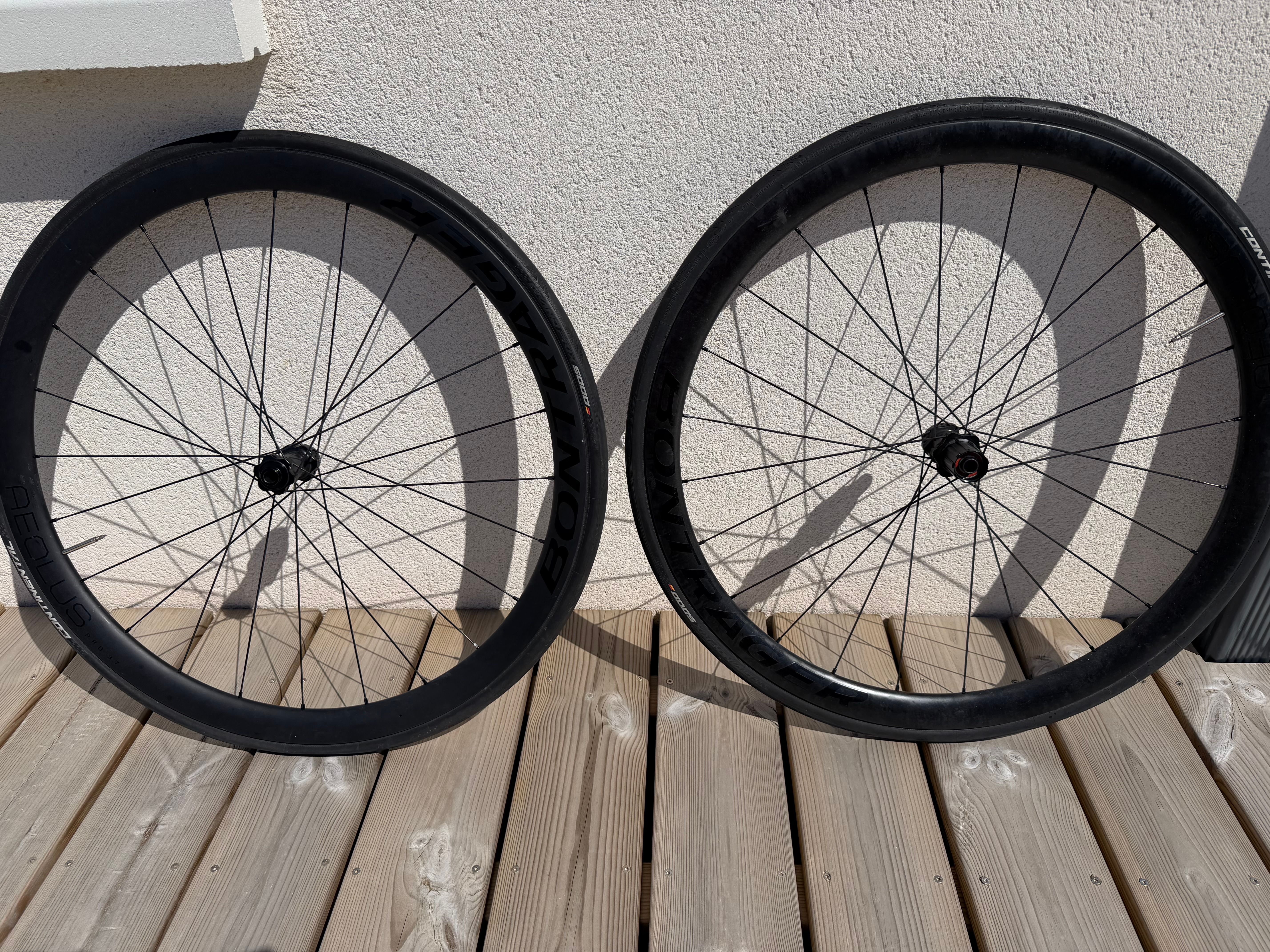 Bontrager Aeolus Pro 37 TLR | buycycle