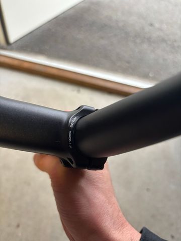 Used Specialized Handlebar + Stem 2022 bike — image 3 of 3