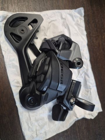Shimano Deore Di2 M6250 Drivetrain Upgrade Kit 2026 Drivetrain & Pedals usato