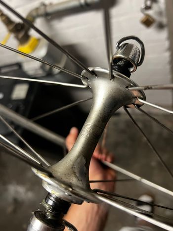 Used Campagnolo Vento Laufradsatz 28 Zoll 1995 bike — image 8 of 11
