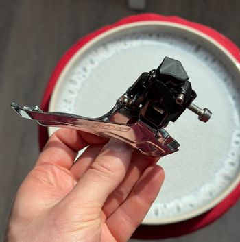 Shimano, 105 R7000 Front Derailleur