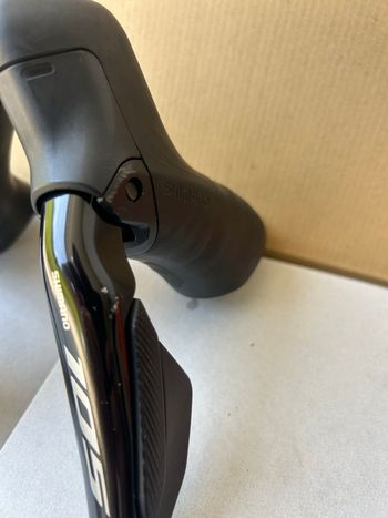 Used Shimano 105 Di2 7170 STI Set L&R 2024 bike — image 5 of 5