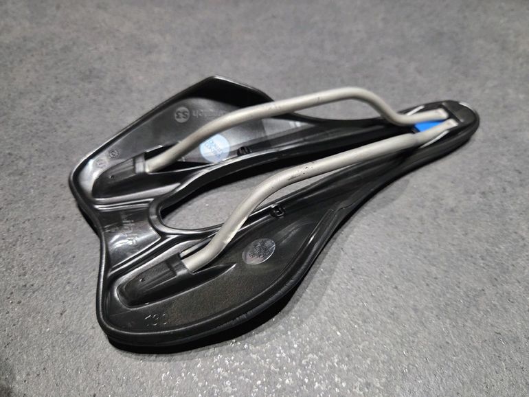 Used Selle Italia SLR Boost TM Superflow Saddle bike — image 4 of 6