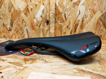 Used ASTUTE Starlite carbon 2020 bike — image 6 of 8