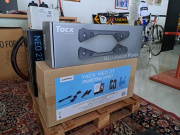 Used Tacx Flux 2 Smart bike — image 4 of 4