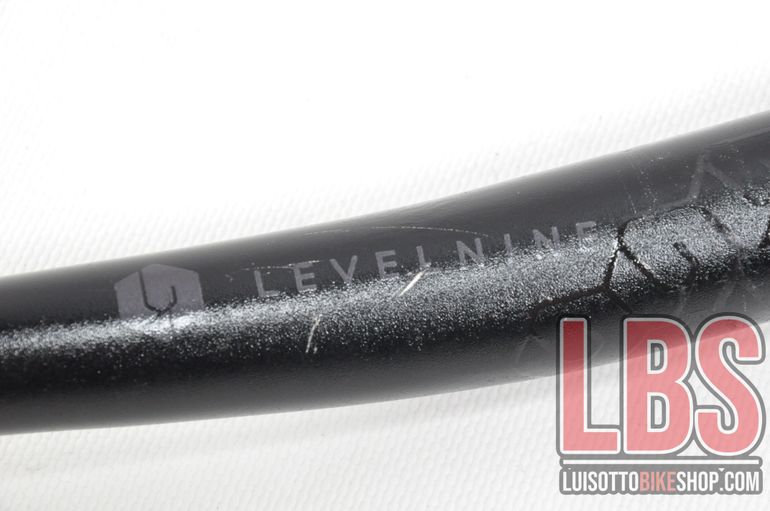 Used Levelnine Manubrio MTB Larghezza 760 rise 25 D 31.8 cod A00665 bike — image 2 of 6