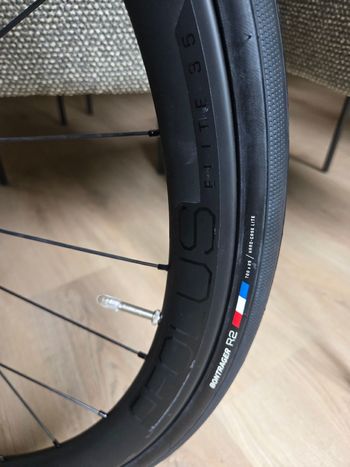 Used Bontrager Aeolus Elite 35 TLR Disc bike — image 2 of 5