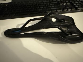 Used Selle Italia SLR Boost Superflow 2024 bike — image 4 of 5