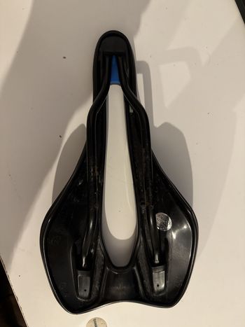 Used Selle Italia SLR Boost Superflow 2024 bike — image 3 of 5