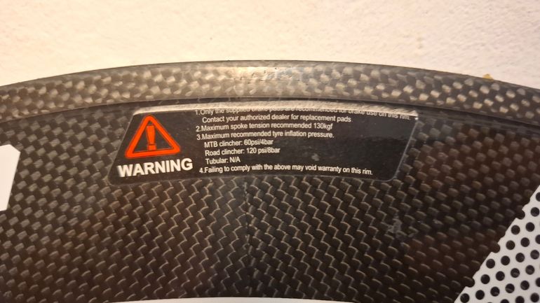 Used SwiftCarbon Hemoglobin 88mm Front Wheel 2014 bike — image 3 of 10