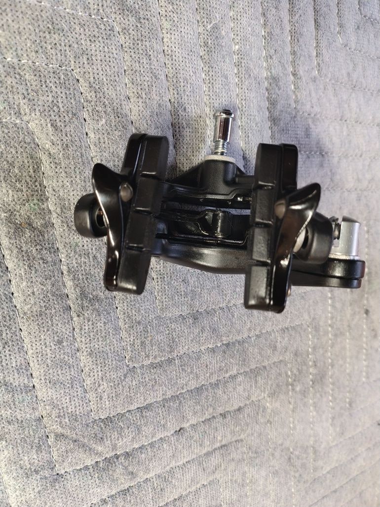 Used Shimano Ultegra Dual-Pivot Brake Caliper BR-R8100 2024 bike — image 10 of 12